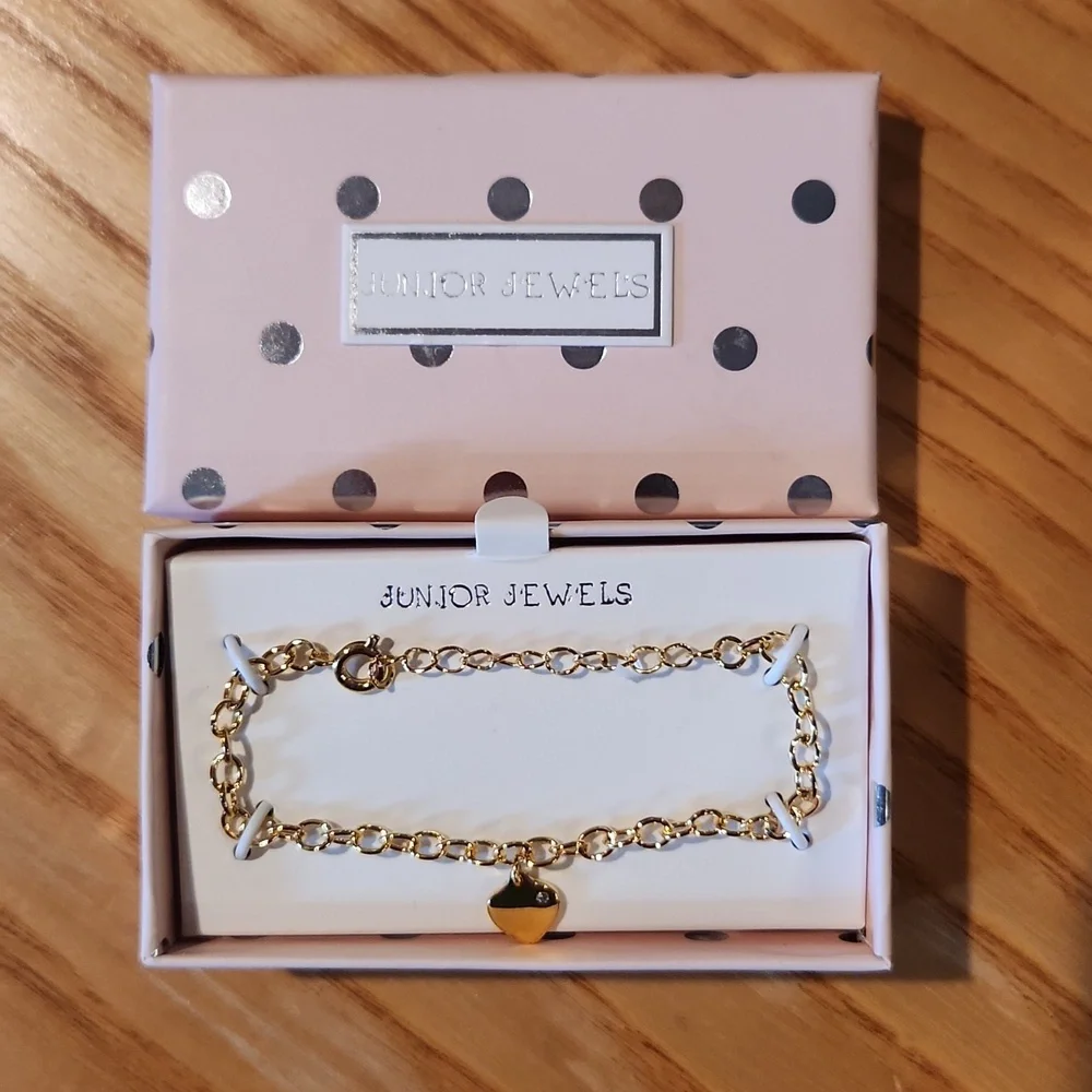 Junior Jewels Kids' Gold Tone Sterling Silver Diamond Accent Heart Bracelet